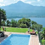 Casa Rosa Gera Lario