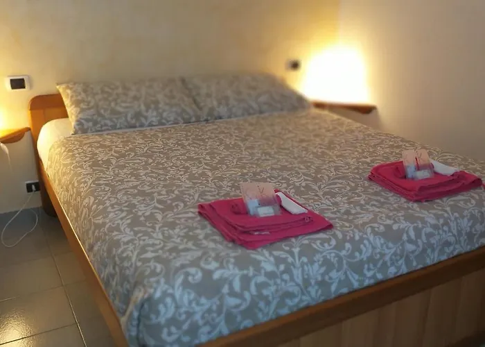 شقة فندقية Casa Rosa جيرا لاريو