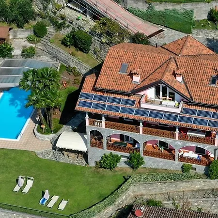 Apartmanhotel Casa Rosa Gera Lario