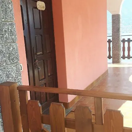 Casa Rosa Джера-Ларио