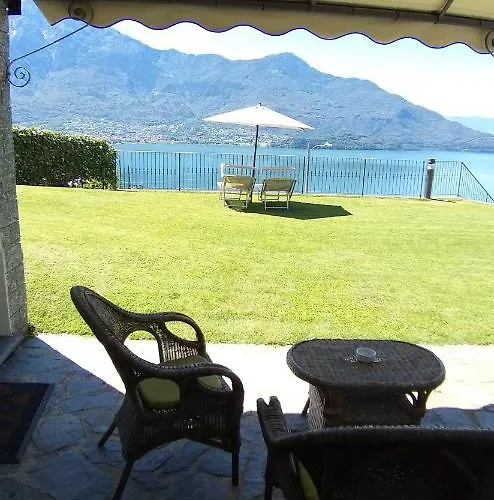 Casa Rosa アパートホテル ジェーラ・ラーリオ