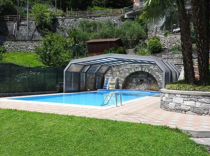 アパートホテル Casa Rosa 4*