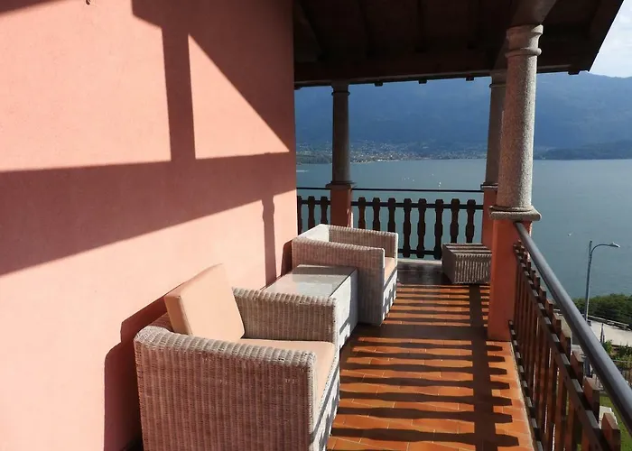 アパートホテル Casa Rosa