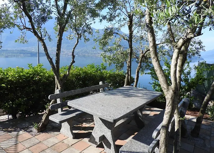 アパートホテル Casa Rosa ジェーラ・ラーリオ