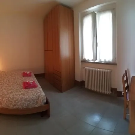 Apart-hotel Casa Rosa Gera Lario